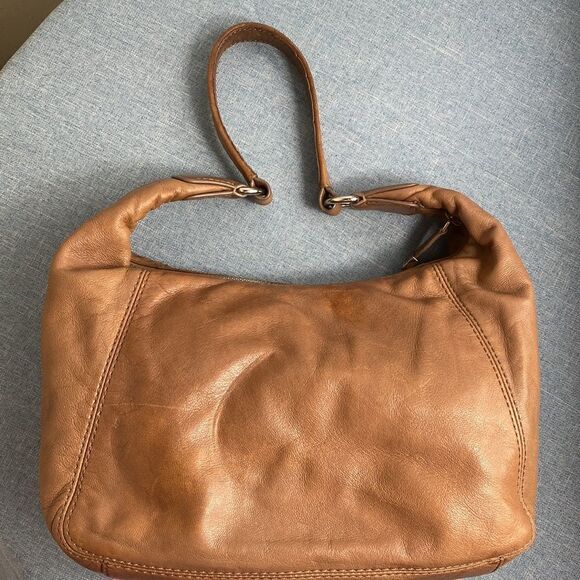 Michael Kors tan leather hobo shoulder bag - Picture 4 of 14